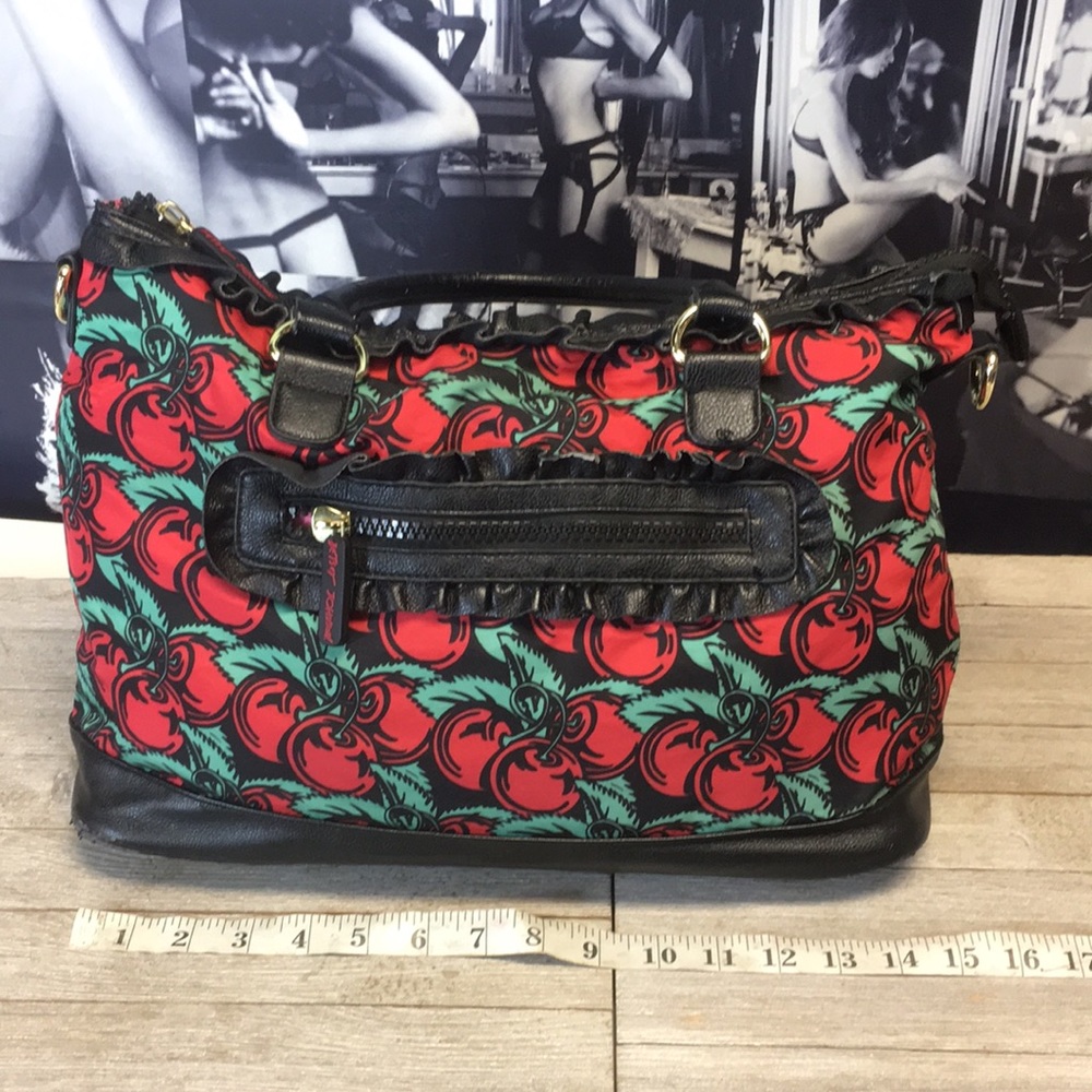❤️Betsey Johnson Cherry Bomb Bag❤️
